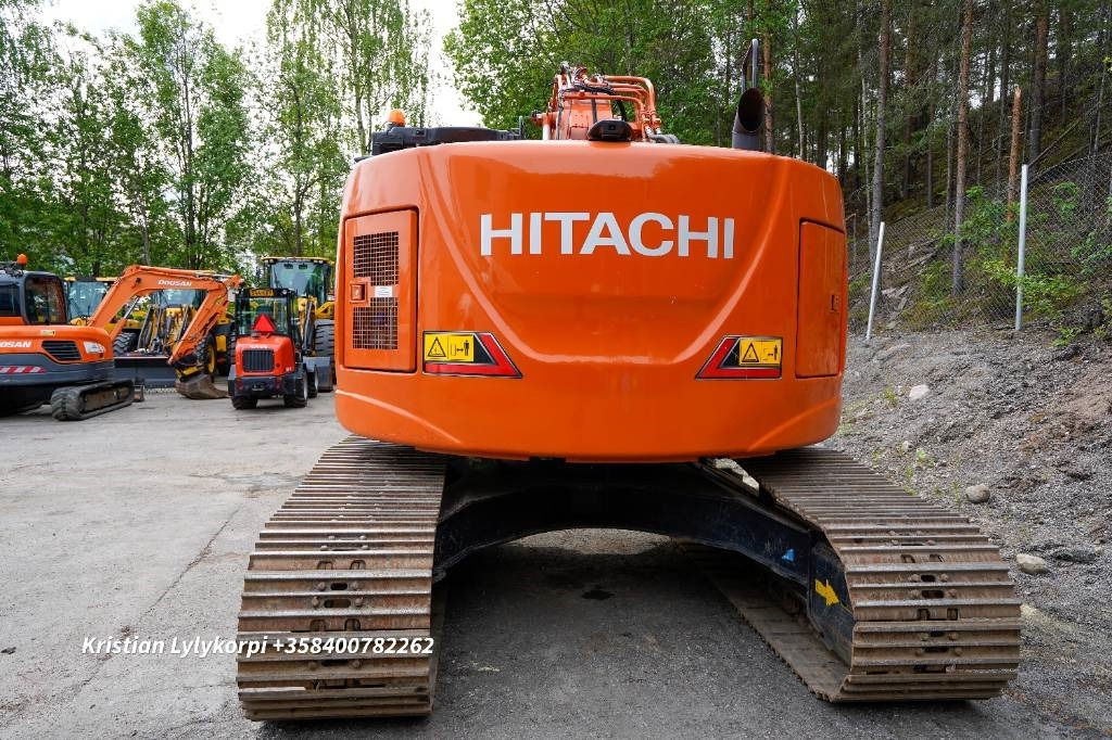 Hitachi ZX225USLC-7 STAGE V - Pásové rýpadlo: obrázek 3 Hitachi ZX225USLC-7 STAGE V - Pásové rýpadlo: obrázek 3