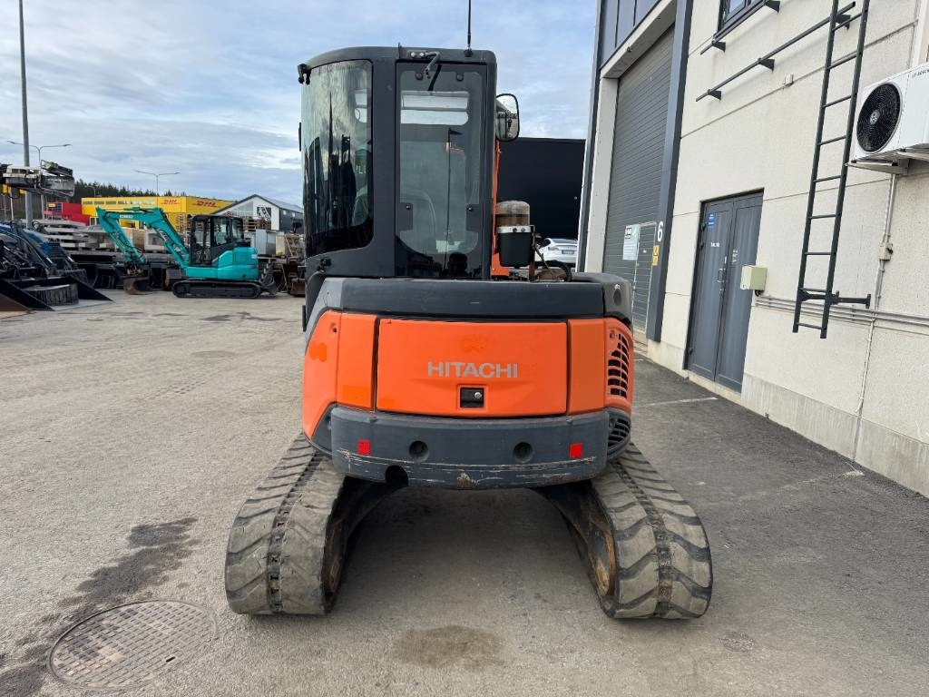 Hitachi ZX50U-2 PYÖRITTÄJÄLLÄ - Mini rýpadlo: obrázek 4 Hitachi ZX50U-2 PYÖRITTÄJÄLLÄ - Mini rýpadlo: obrázek 4