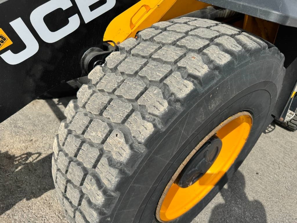 JCB 417  leasing JCB 417: obrázek 9