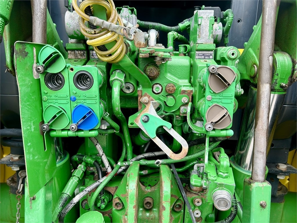 John Deere 6125 R AUTOPOWER ETUKUORMAAJALLA  leasing John Deere 6125 R AUTOPOWER ETUKUORMAAJALLA: obrázek 10