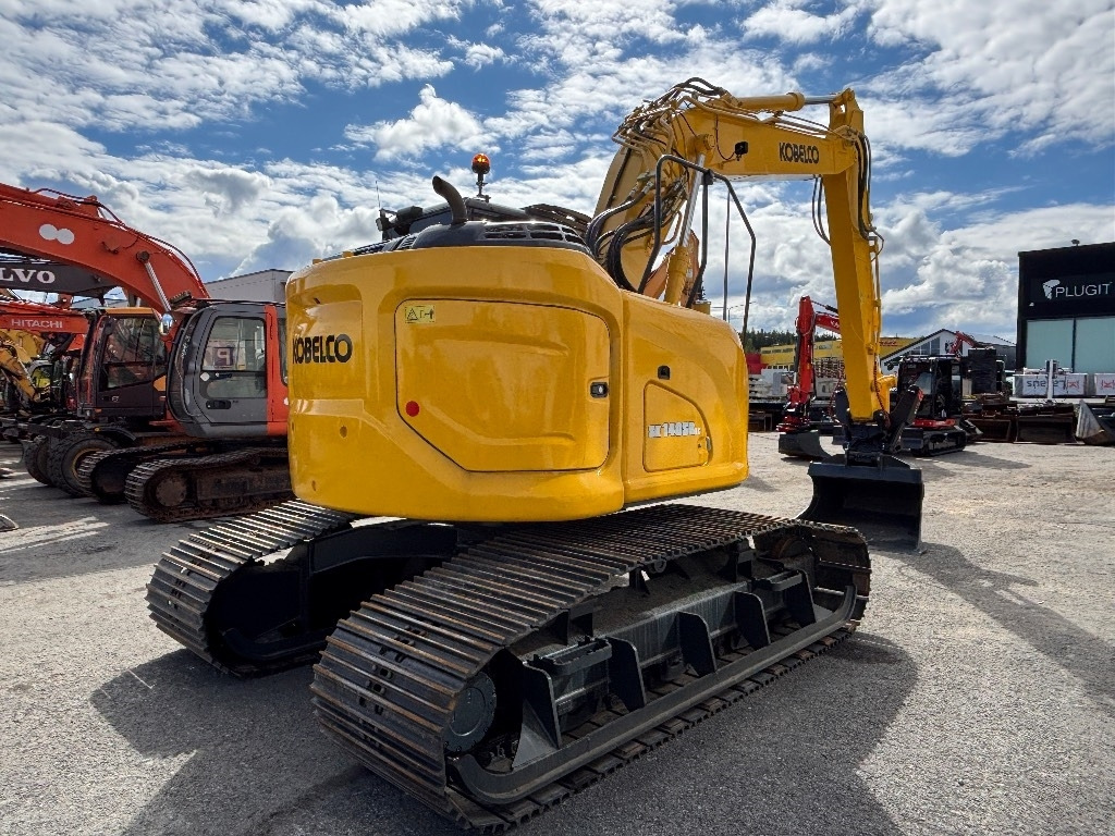 Kobelco MYYTY! SOLD! SK140SRLC-7 KOROTETTU SUOALUSTA 900MM - Pásové rýpadlo: obrázek 4 Kobelco MYYTY! SOLD! SK140SRLC-7 KOROTETTU SUOALUSTA 900MM - Pásové rýpadlo: obrázek 4