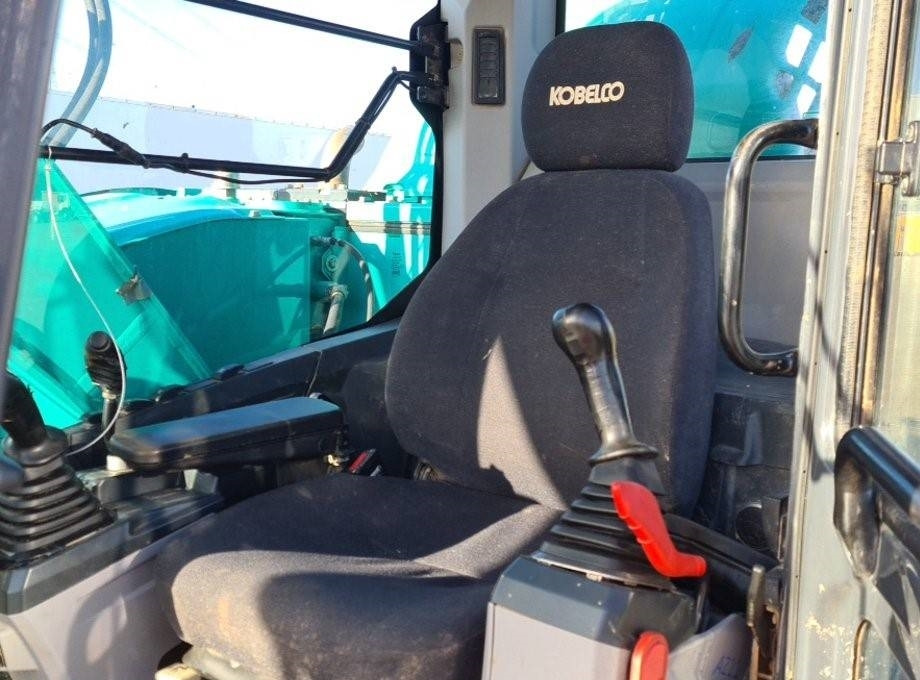 Kobelco SK75SR-7 - Mini rýpadlo: obrázek 3 Kobelco SK75SR-7 - Mini rýpadlo: obrázek 3