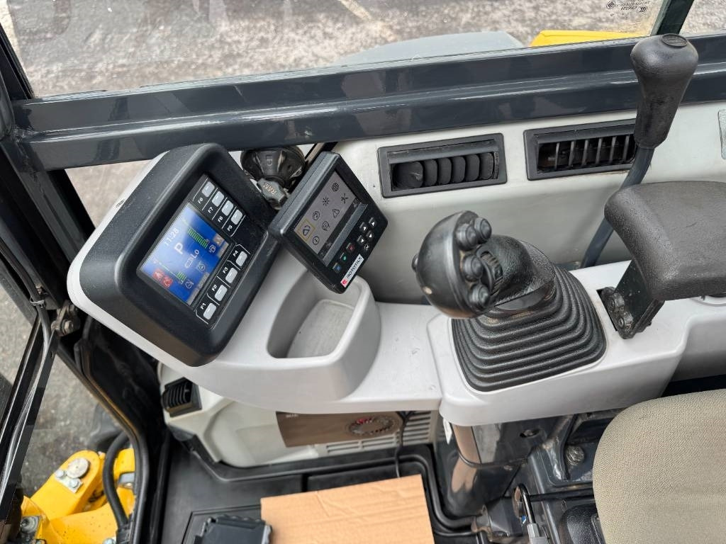 Mini rýpadlo Komatsu PC 35 MR-5: obrázek 14