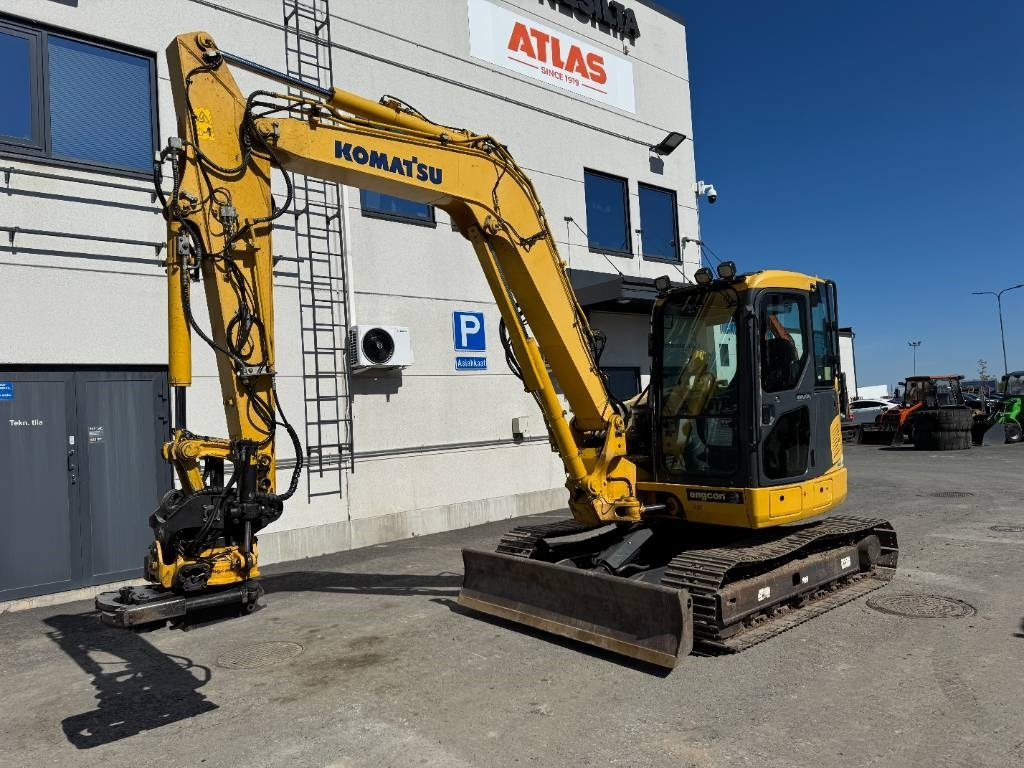 Komatsu PC88MR-8 PYÖRITTÄJÄLLÄ - Mini rýpadlo: obrázek 2 Komatsu PC88MR-8 PYÖRITTÄJÄLLÄ - Mini rýpadlo: obrázek 2