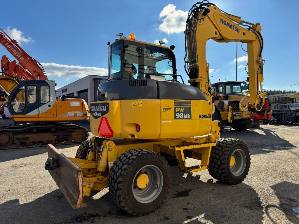 Komatsu PW 98 MR-6 - Kolesové rýpadlo: obrázek 5 Komatsu PW 98 MR-6 - Kolesové rýpadlo: obrázek 5