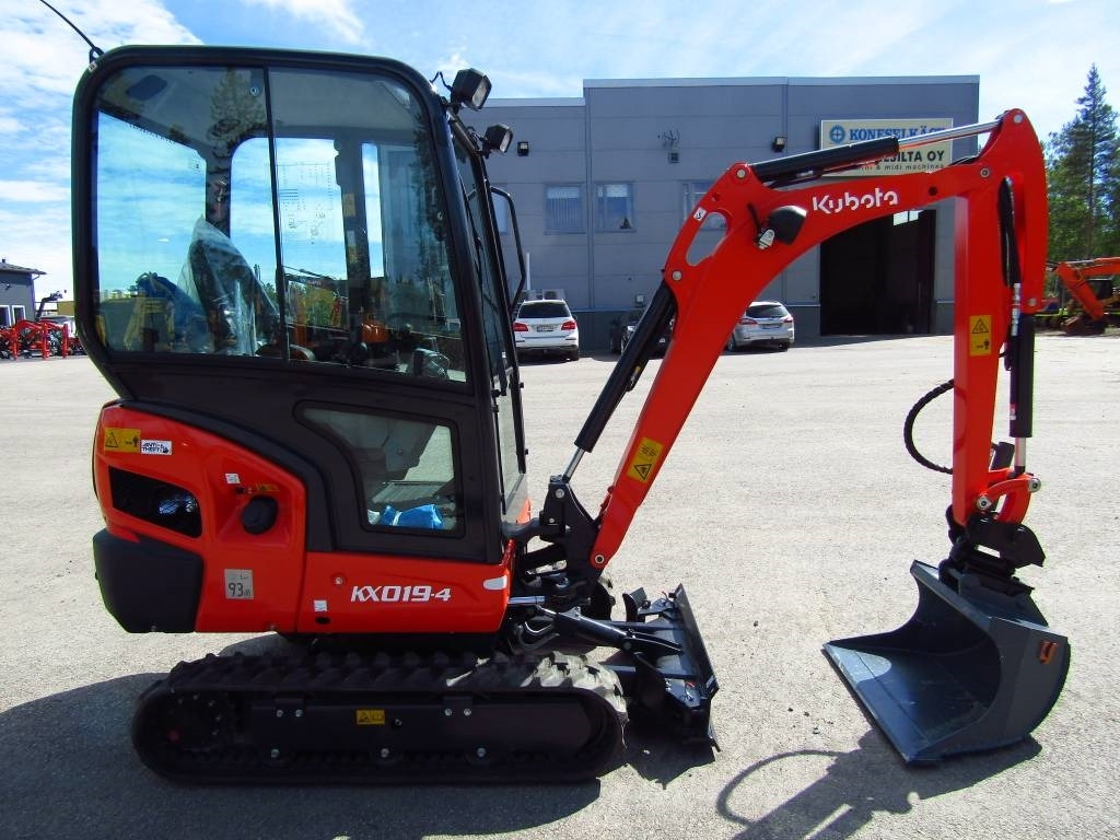 Kubota KX019-4 KALLISTAJALLA UUSI!! - Mini rýpadlo: obrázek 5 Kubota KX019-4 KALLISTAJALLA UUSI!! - Mini rýpadlo: obrázek 5