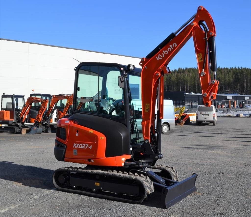 Kubota KX027-4 UUSI, TAKUU 24KK - Mini rýpadlo: obrázek 5 Kubota KX027-4 UUSI, TAKUU 24KK - Mini rýpadlo: obrázek 5