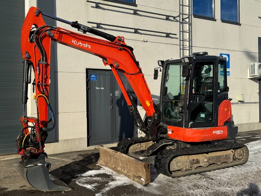 Kubota KX057-4 Pyörittäjällä - Mini rýpadlo: obrázek 2 Kubota KX057-4 Pyörittäjällä - Mini rýpadlo: obrázek 2