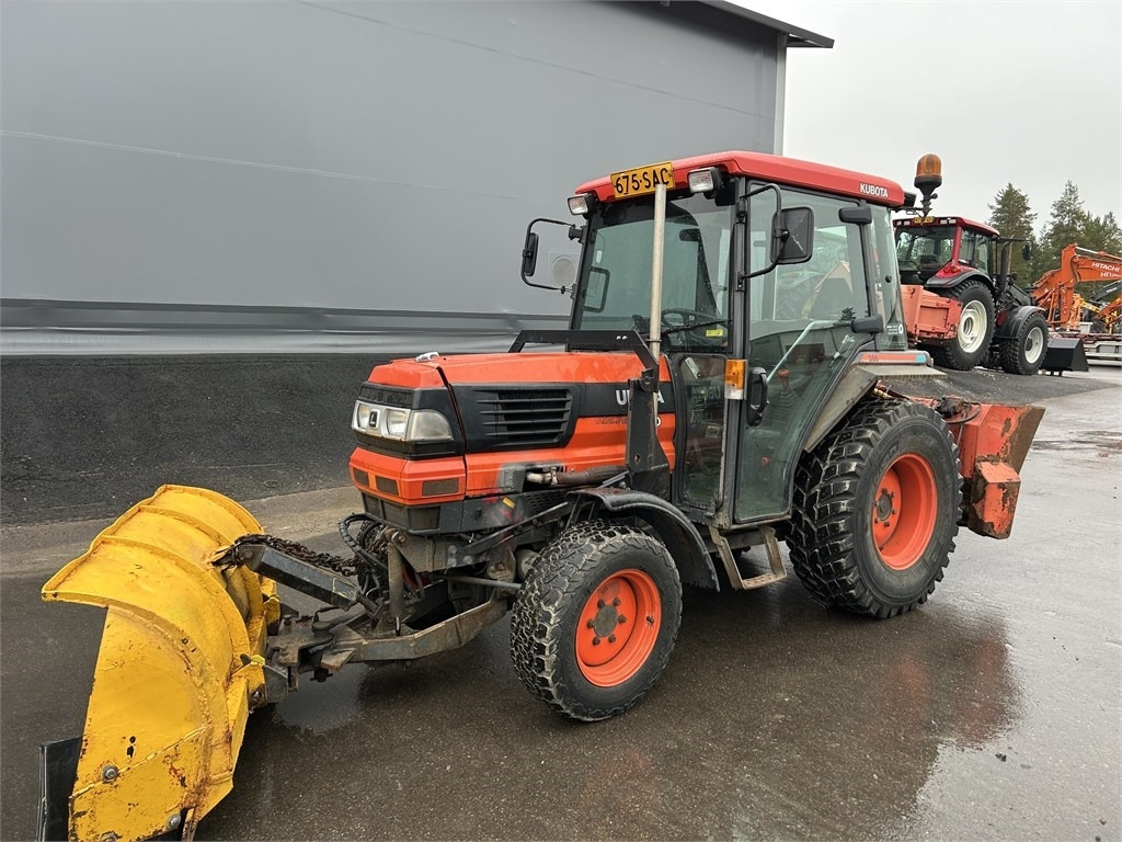 Kubota L 3600 AURA JA HIEKOTIN  leasing Kubota L 3600 AURA JA HIEKOTIN: obrázek 6