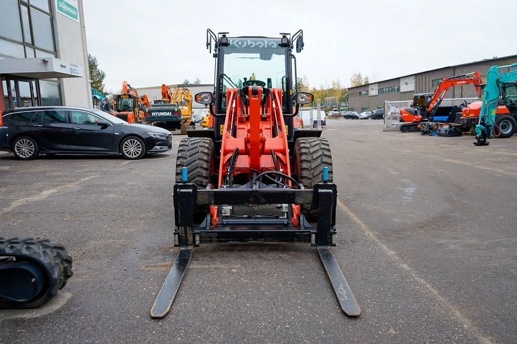 Kubota R090 VARUSTELTU - Kolový nakladač: obrázek 3 Kubota R090 VARUSTELTU - Kolový nakladač: obrázek 3