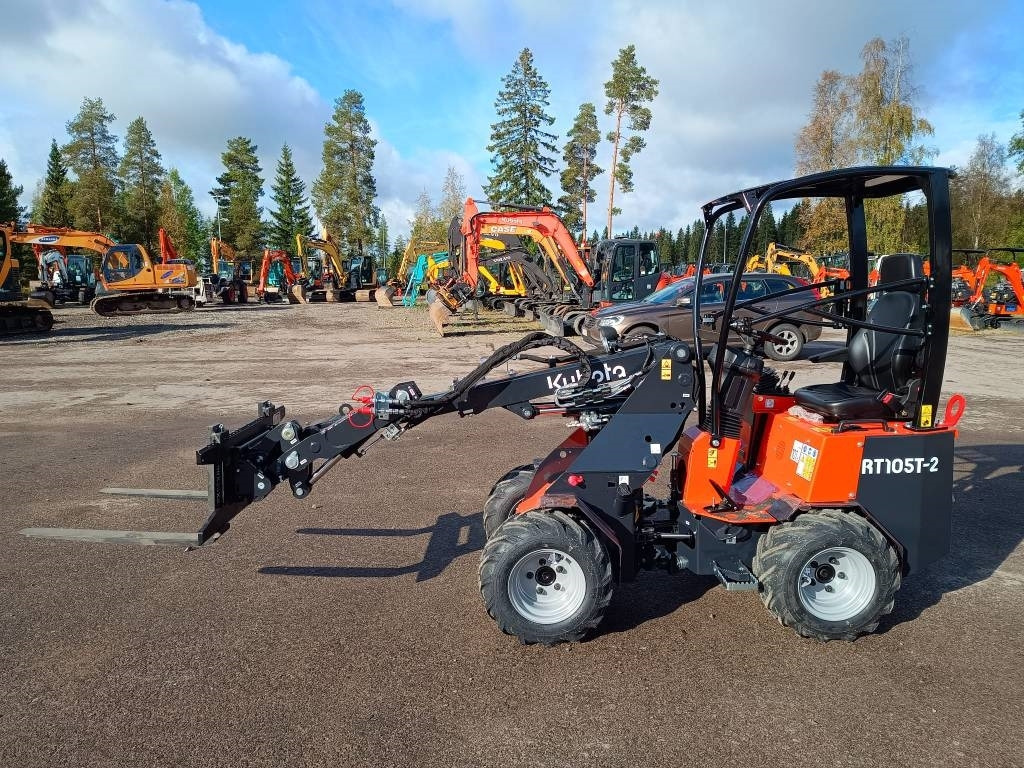 Kubota RT105-2 TELEPUOMI - Kloubový nakladač: obrázek 4 Kubota RT105-2 TELEPUOMI - Kloubový nakladač: obrázek 4