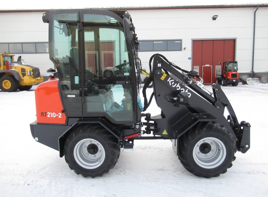 Kubota RT210-2 UUSI, TAKUU - Kloubový nakladač: obrázek 5 Kubota RT210-2 UUSI, TAKUU - Kloubový nakladač: obrázek 5