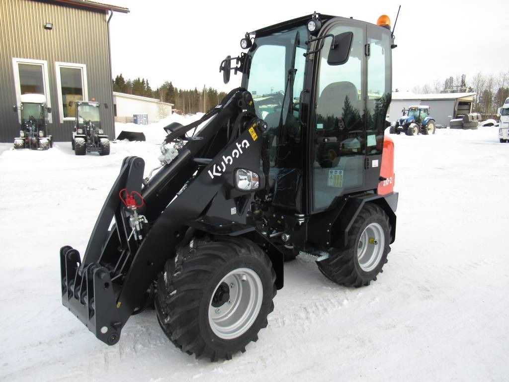 Kubota RT210-2 UUSI, TAKUU - Kloubový nakladač: obrázek 2 Kubota RT210-2 UUSI, TAKUU - Kloubový nakladač: obrázek 2