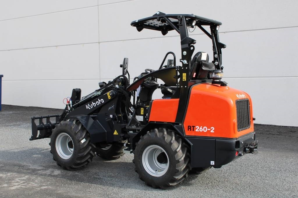 Kubota RT260-2 KATOKSELLA! UUSI - Kloubový nakladač: obrázek 2 Kubota RT260-2 KATOKSELLA! UUSI - Kloubový nakladač: obrázek 2