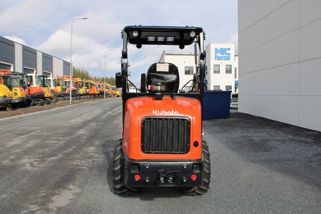 Kubota RT260-2 KATOKSELLA! UUSI - Kloubový nakladač: obrázek 3 Kubota RT260-2 KATOKSELLA! UUSI - Kloubový nakladač: obrázek 3