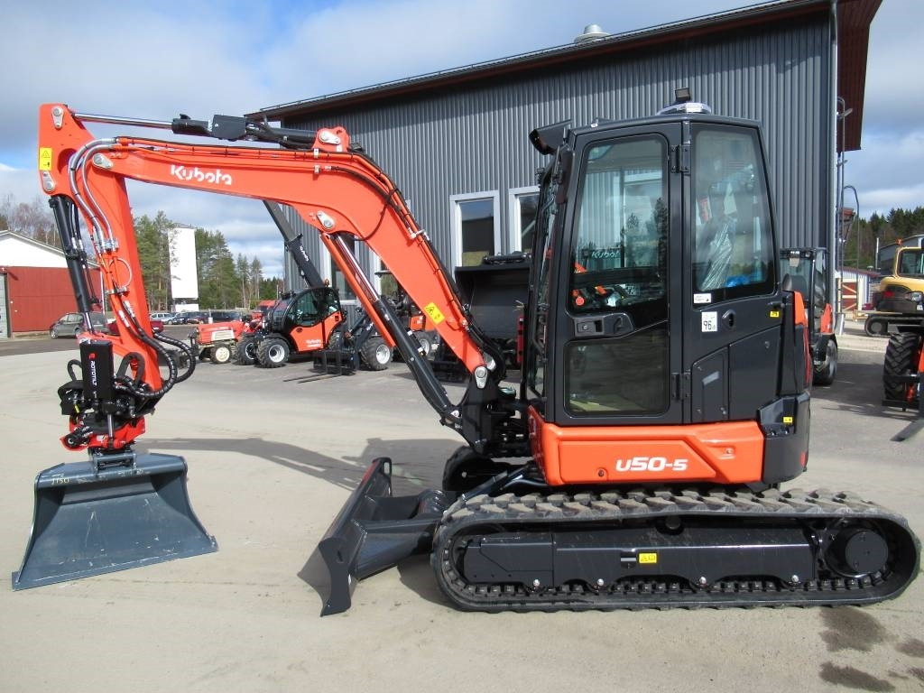 Kubota U50-5 UUTUUS! KOEAJA!! - Mini rýpadlo: obrázek 1 Kubota U50-5 UUTUUS! KOEAJA!! - Mini rýpadlo: obrázek 1