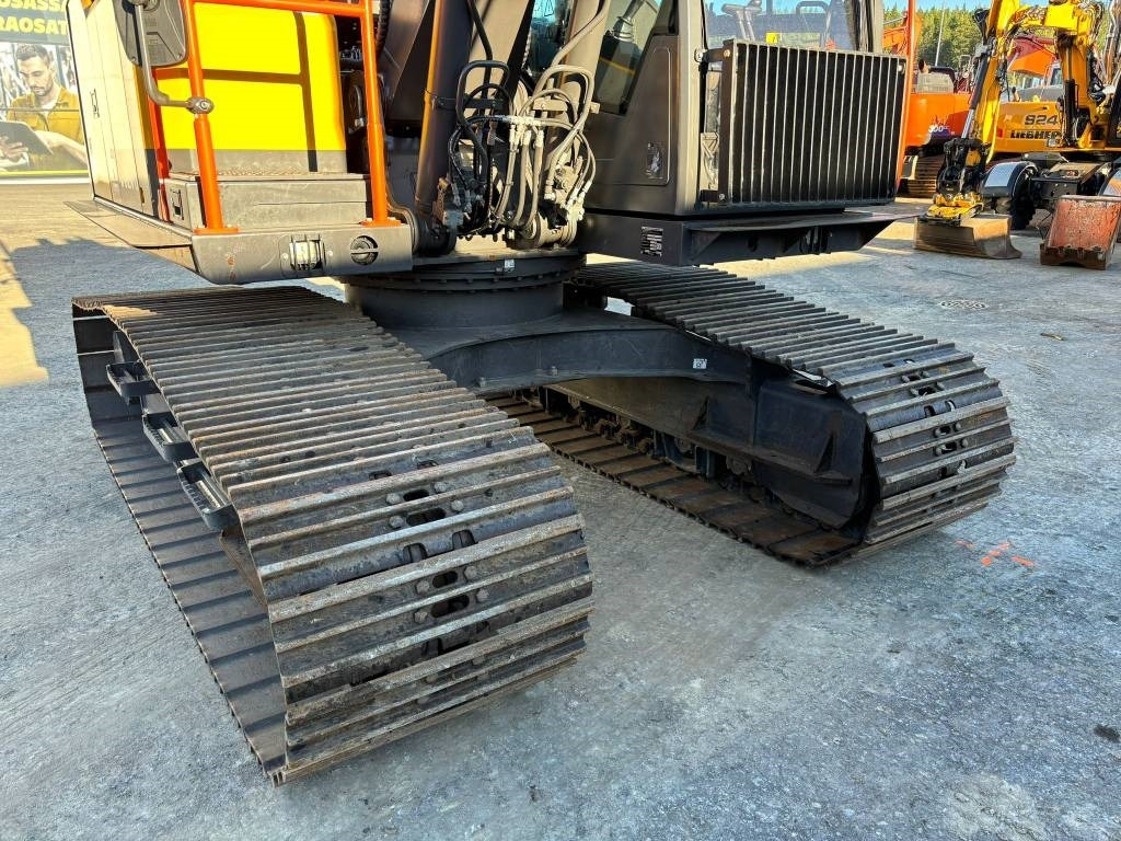Pásové rýpadlo Volvo EC140ELM: obrázek 12