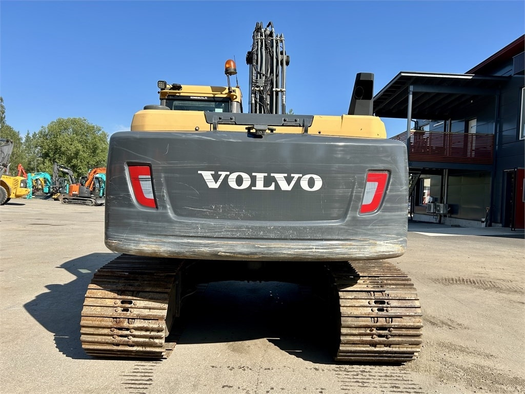Volvo EC180DL PYÖRITTÄJÄLLÄ  - Pásové rýpadlo: obrázek 4 Volvo EC180DL PYÖRITTÄJÄLLÄ  - Pásové rýpadlo: obrázek 4