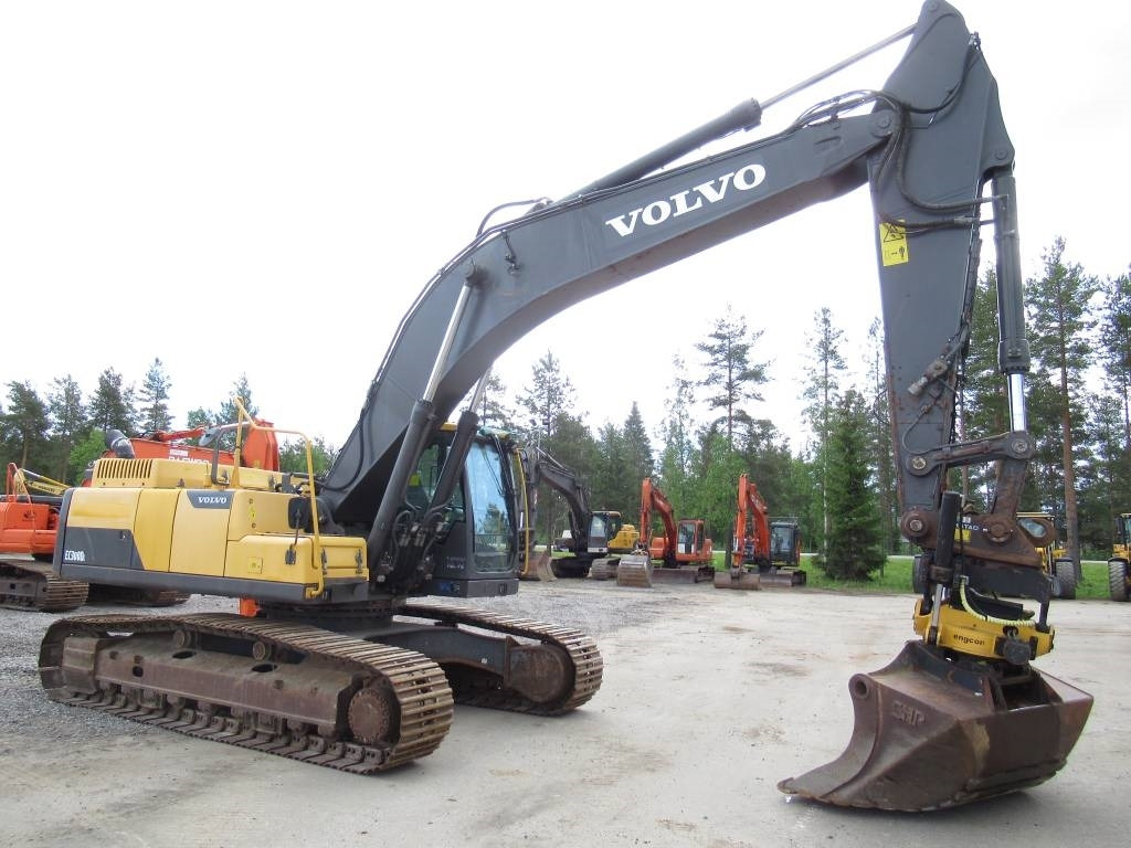 Pásové rýpadlo Volvo EC300DL PYÖRITTÄJÄLLÄ: obrázek 8