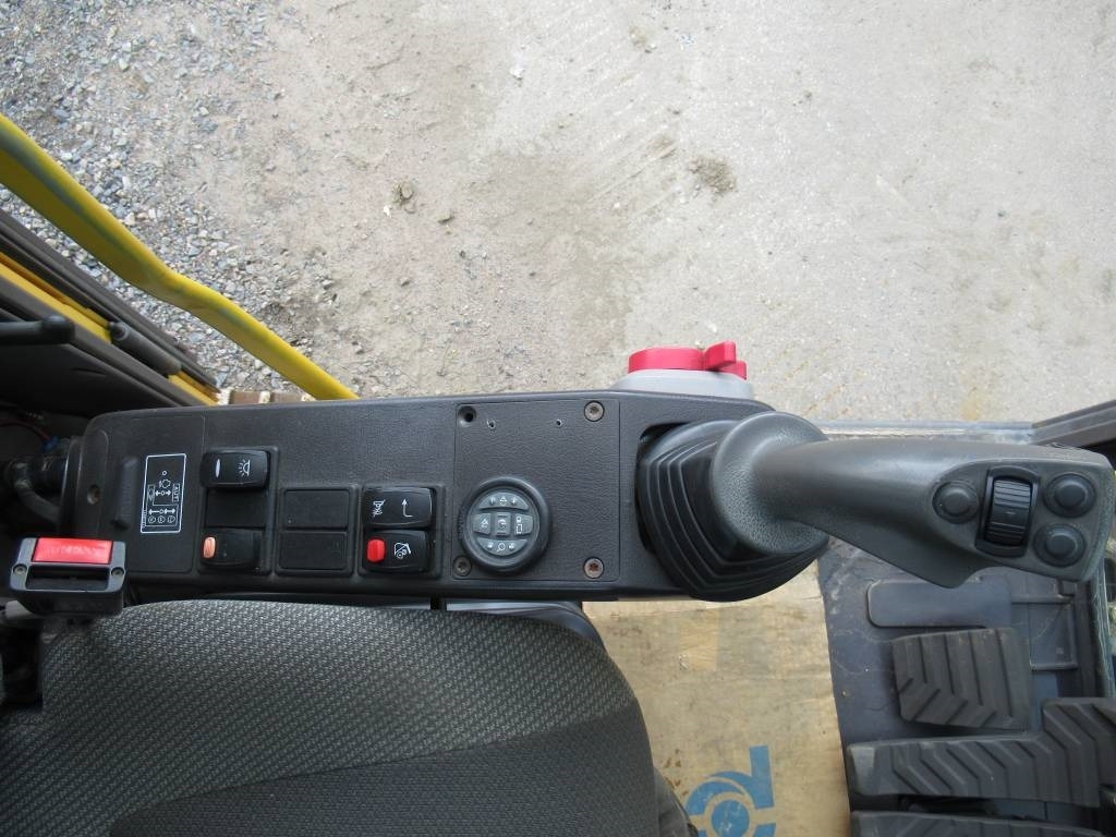 Pásové rýpadlo Volvo EC300DL PYÖRITTÄJÄLLÄ: obrázek 19