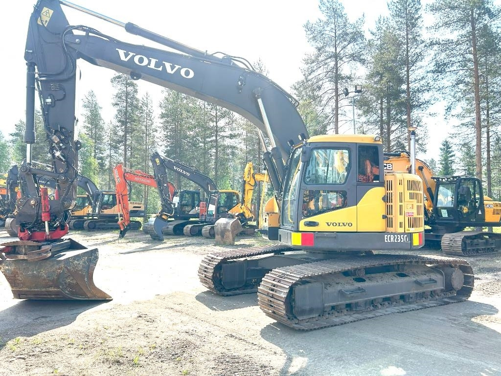 Volvo ECR235CL PYÖRITTÄJÄ, 3D-LAITTEET - Pásové rýpadlo: obrázek 1 Volvo ECR235CL PYÖRITTÄJÄ, 3D-LAITTEET - Pásové rýpadlo: obrázek 1
