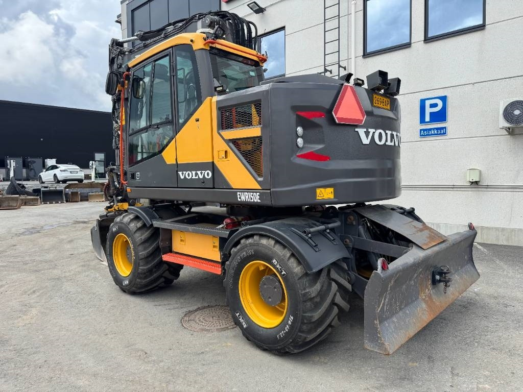 Volvo EWR150E ENGCON+PIHDIT - Kolesové rýpadlo: obrázek 3 Volvo EWR150E ENGCON+PIHDIT - Kolesové rýpadlo: obrázek 3