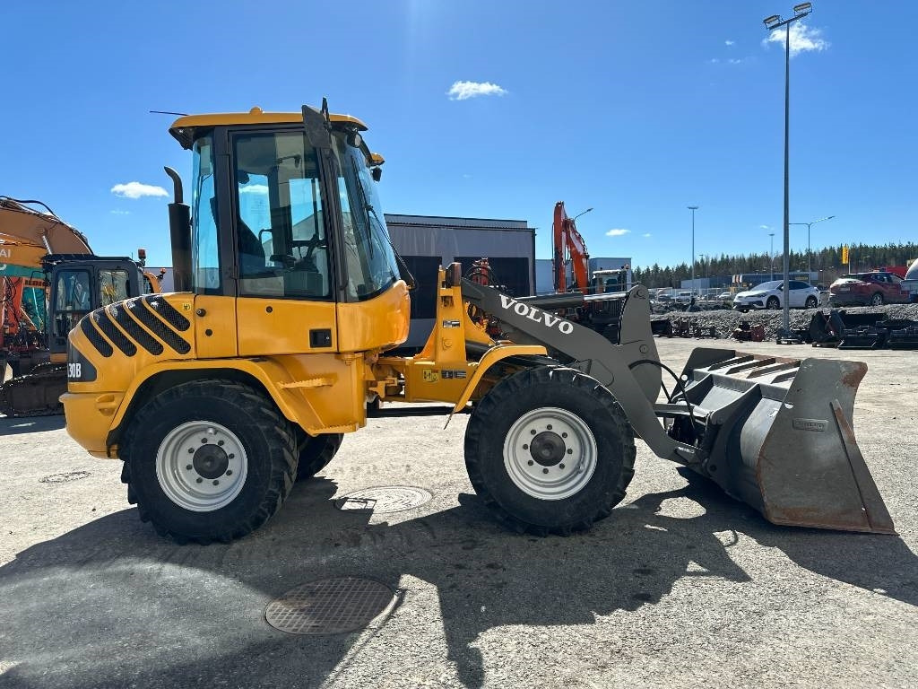 Volvo L 30 B - Kolový nakladač: obrázek 5 Volvo L 30 B - Kolový nakladač: obrázek 5