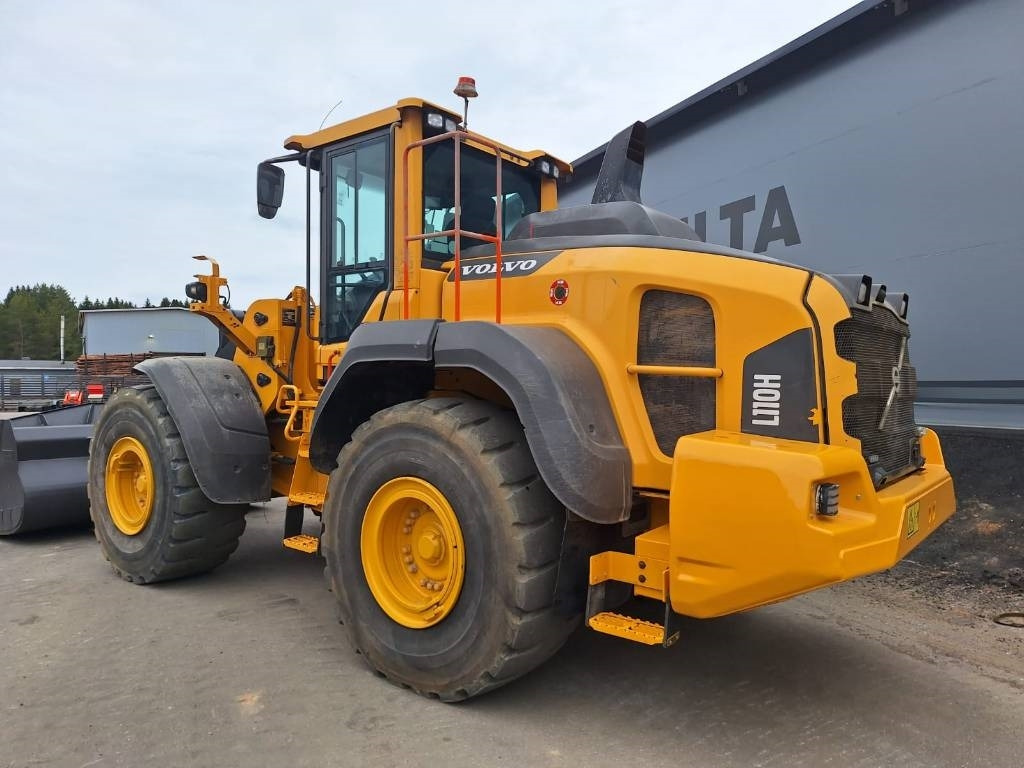 Volvo L110H MYYTY! SOLD! LONG BOOM, VAAKA, YM - Kolový nakladač: obrázek 3 Volvo L110H MYYTY! SOLD! LONG BOOM, VAAKA, YM - Kolový nakladač: obrázek 3