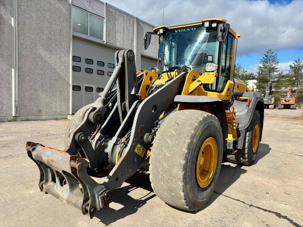 Volvo L110H VIPUOHJAUS YM. - Kolový nakladač: obrázek 2 Volvo L110H VIPUOHJAUS YM. - Kolový nakladač: obrázek 2