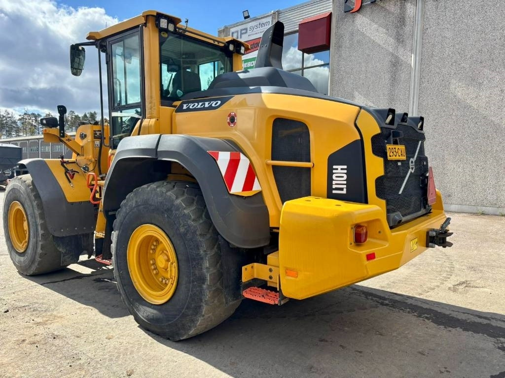 Volvo L110H VIPUOHJAUS YM. - Kolový nakladač: obrázek 4 Volvo L110H VIPUOHJAUS YM. - Kolový nakladač: obrázek 4