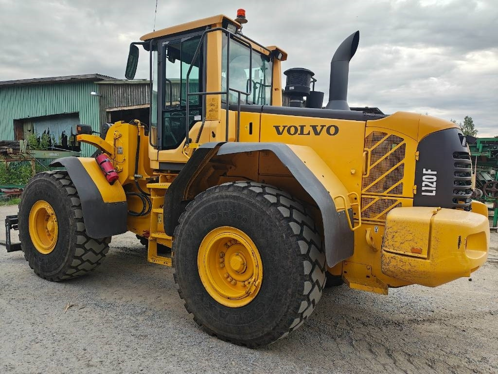 Volvo L120F RASVARI YM. - Kolový nakladač: obrázek 1 Volvo L120F RASVARI YM. - Kolový nakladač: obrázek 1