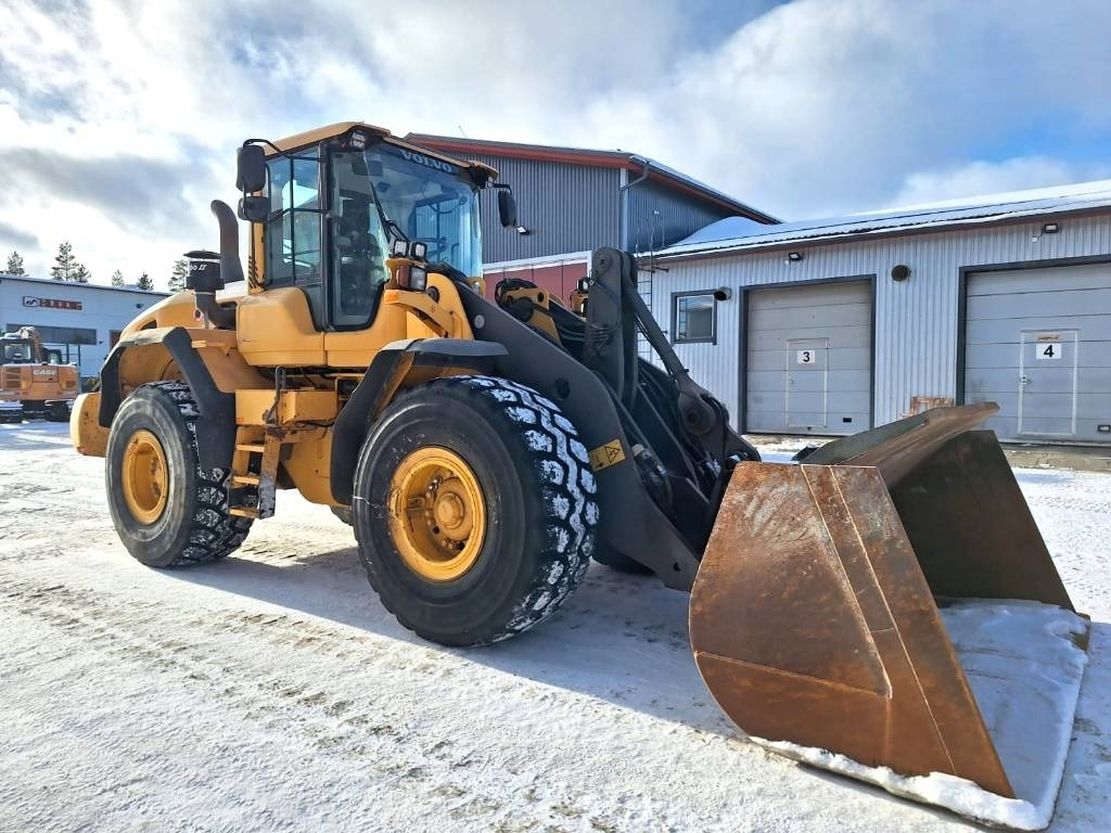 Kolový nakladač Volvo L120G VIPUOHJAUS, YM.: obrázek 6