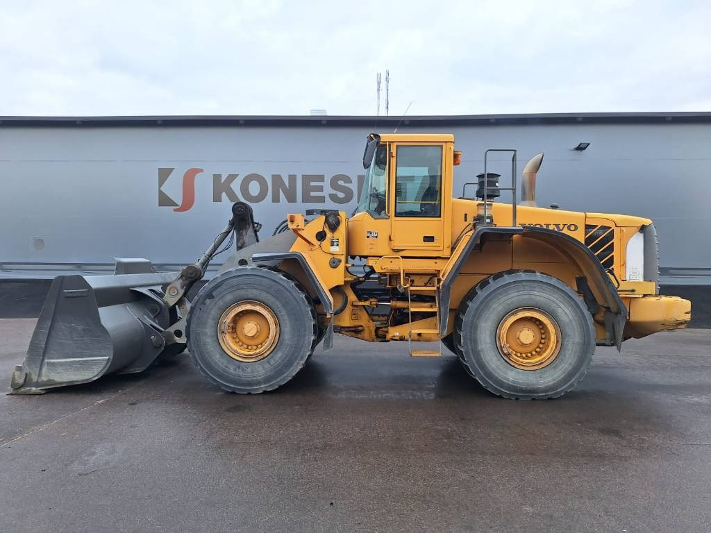 Volvo L180E VAAKALLA - Kolový nakladač: obrázek 1 Volvo L180E VAAKALLA - Kolový nakladač: obrázek 1
