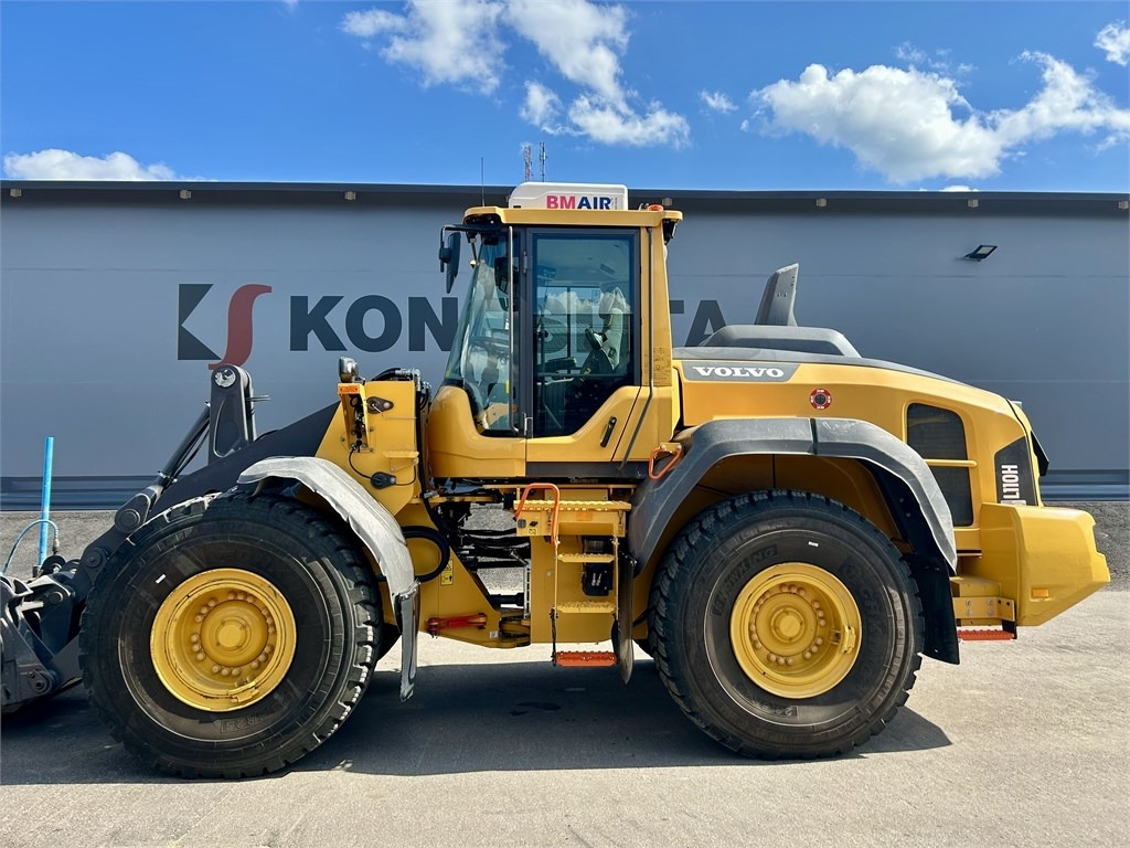 Volvo MYYTY! SOLD! L110H VAAKA, KAUHA, PIIKIT - Kolový nakladač: obrázek 1 Volvo MYYTY! SOLD! L110H VAAKA, KAUHA, PIIKIT - Kolový nakladač: obrázek 1
