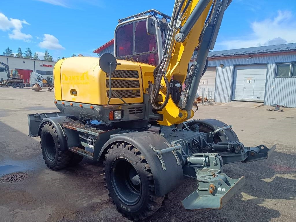 Wacker Neuson EW100 PYÖRITTÄJÄLLÄ - Kolesové rýpadlo: obrázek 4 Wacker Neuson EW100 PYÖRITTÄJÄLLÄ - Kolesové rýpadlo: obrázek 4
