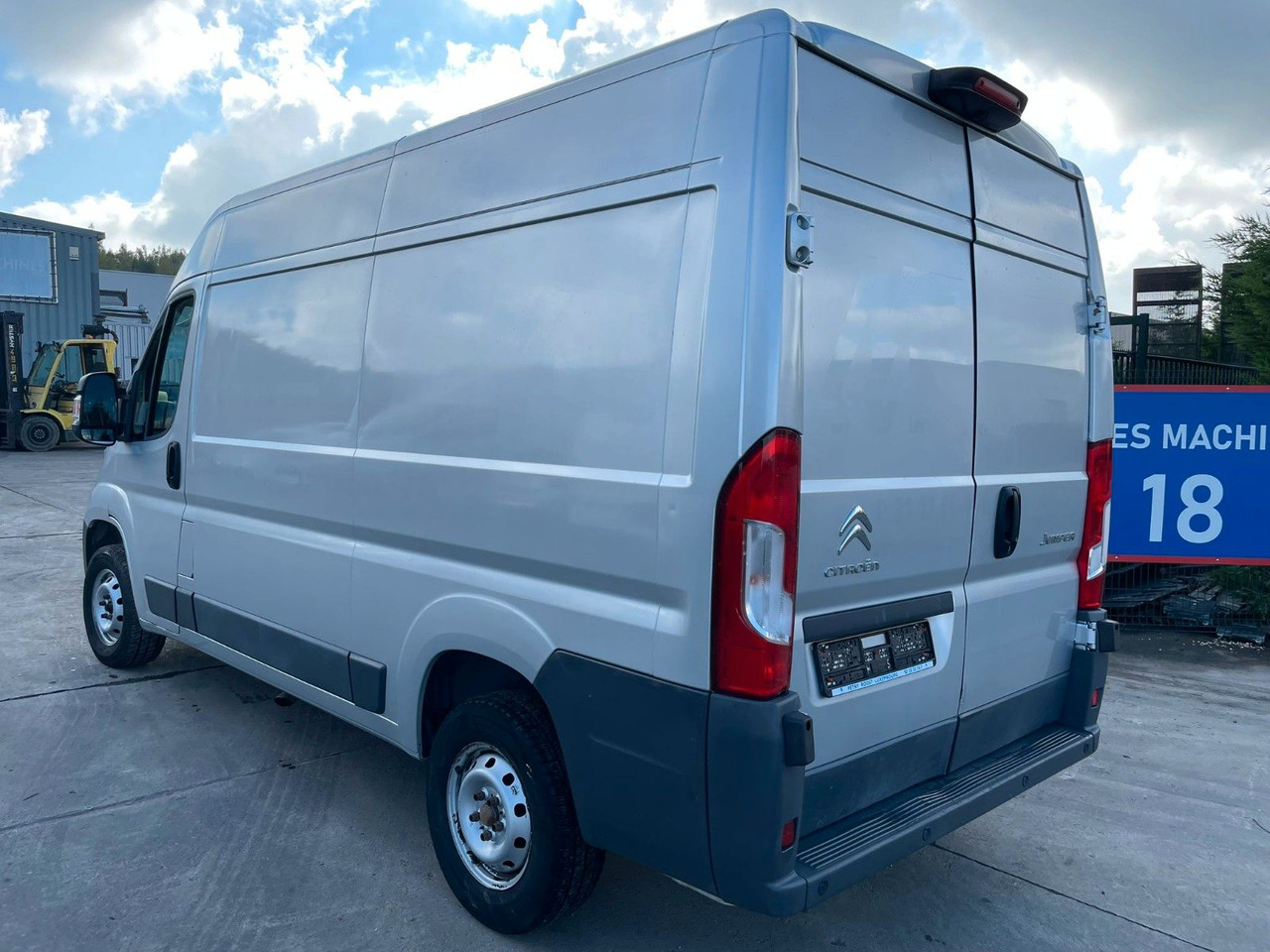 Citroën Jumper 2.0HDI. Klima. Navi. Kam. Motor Problem! - Furgon: obrázek 3 Citroën Jumper 2.0HDI. Klima. Navi. Kam. Motor Problem! - Furgon: obrázek 3