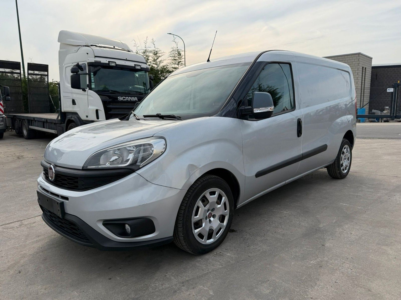Fiat Doblo Maxi. 1.6 Klima. Navi. Tempomat - Malá dodávka: obrázek 1 Fiat Doblo Maxi. 1.6 Klima. Navi. Tempomat - Malá dodávka: obrázek 1