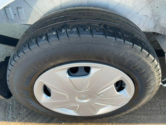 Malá dodávka Ford Transit Custom L2. Klima. Navi. Kamera. Tempomat: obrázek 23 Malá dodávka Ford Transit Custom L2. Klima. Navi. Kamera. Tempomat: obrázek 23