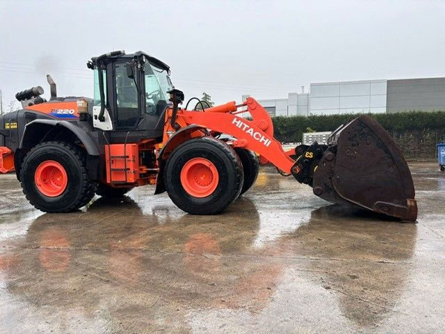 Hitachi ZW220-6. Hochkippschaufel. Wage. - Kolový nakladač: obrázek 4 Hitachi ZW220-6. Hochkippschaufel. Wage. - Kolový nakladač: obrázek 4