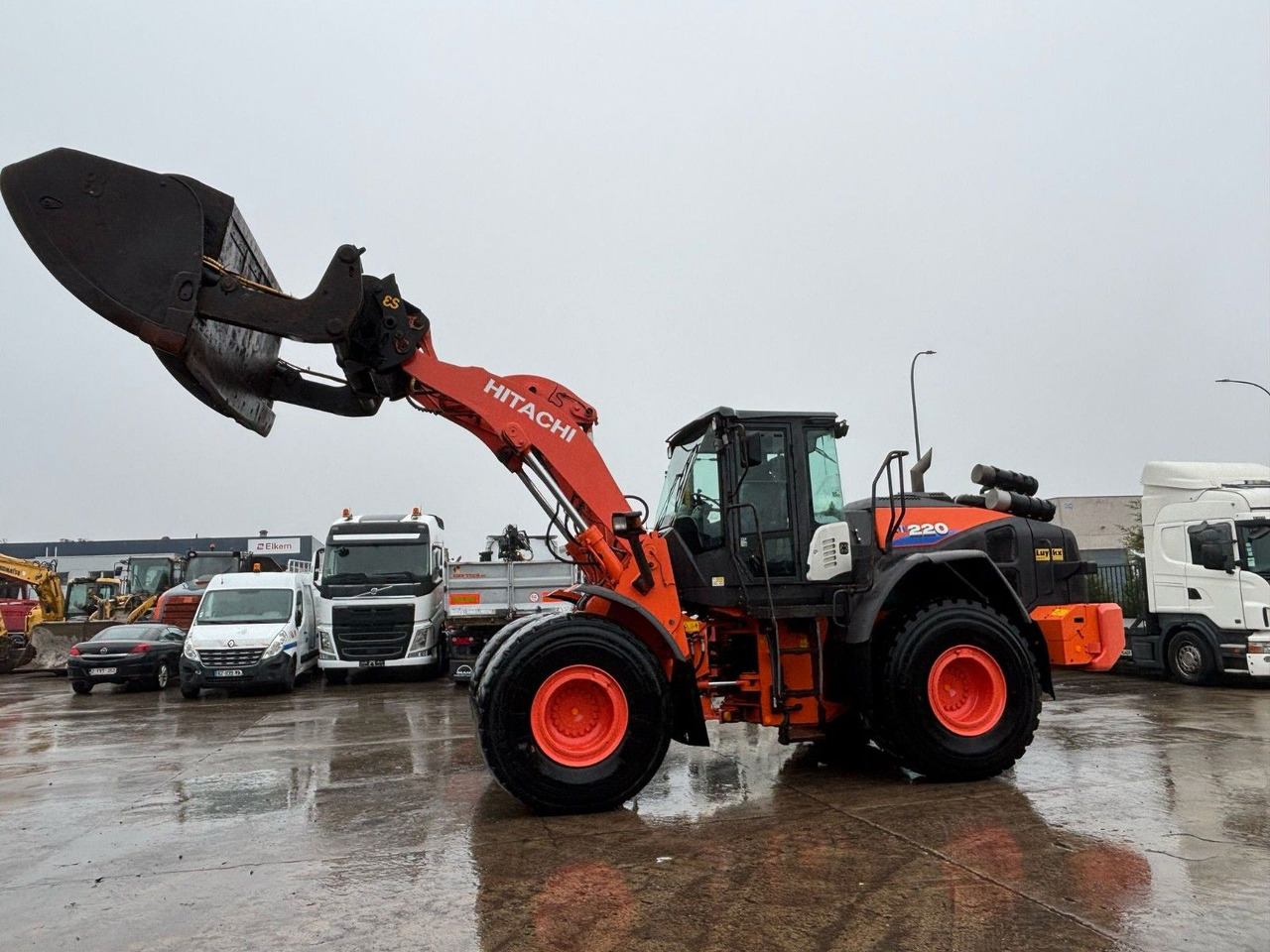 Hitachi ZW220-6. Hochkippschaufel. Wage. - Kolový nakladač: obrázek 3 Hitachi ZW220-6. Hochkippschaufel. Wage. - Kolový nakladač: obrázek 3