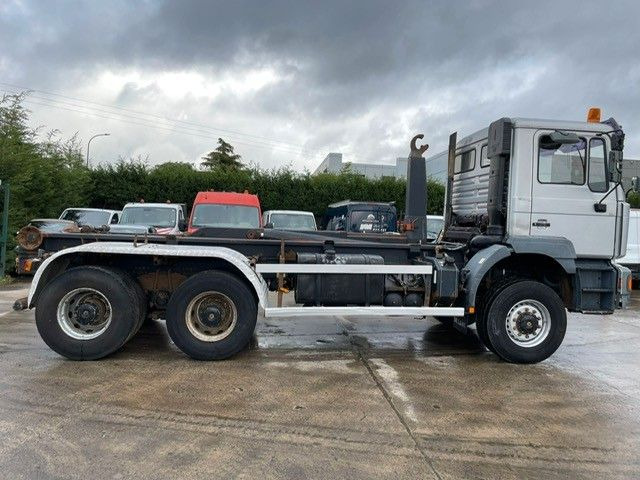 MAN 33-350. 6X6. Motorschaden. - Hákový nosič kontejnerů: obrázek 1 MAN 33-350. 6X6. Motorschaden. - Hákový nosič kontejnerů: obrázek 1