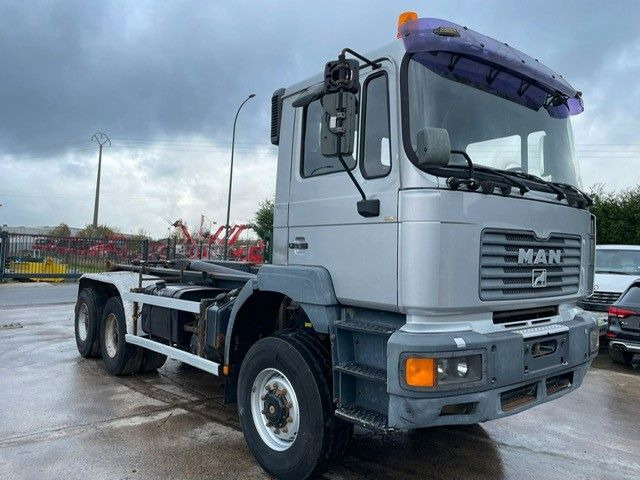 MAN 33-350. 6X6. Motorschaden. - Hákový nosič kontejnerů: obrázek 2 MAN 33-350. 6X6. Motorschaden. - Hákový nosič kontejnerů: obrázek 2