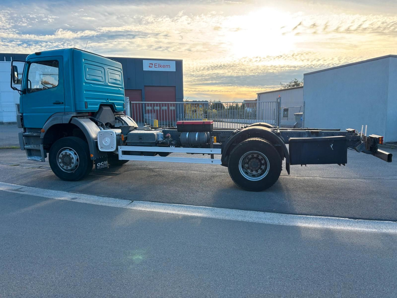 Mercedes-Benz Atego 1823. 6 Zylinder. - Podvozek s kabinou: obrázek 3 Mercedes-Benz Atego 1823. 6 Zylinder. - Podvozek s kabinou: obrázek 3