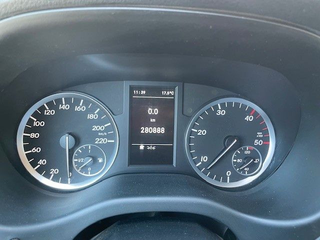 Malá dodávka Mercedes-Benz Vito 114CDI. Klima. L2.: obrázek 12