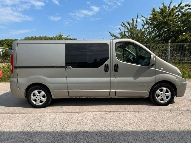 Renault Trafic dCi150. Doka. Klima. Navi. Tempomat. - Malá dodávka, Dodávka s dvojitou kabinou: obrázek 1 Renault Trafic dCi150. Doka. Klima. Navi. Tempomat. - Malá dodávka, Dodávka s dvojitou kabinou: obrázek 1