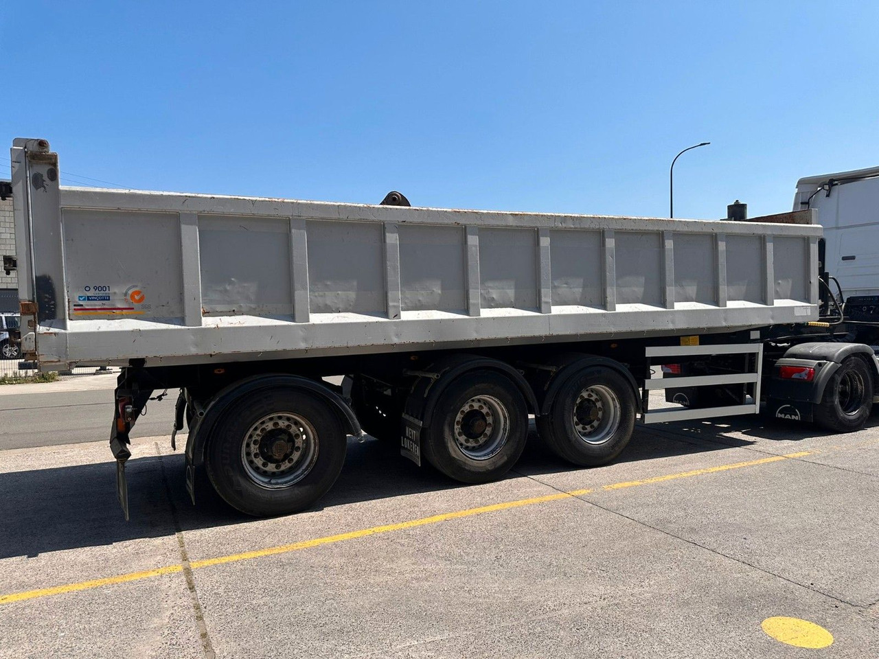 Turbo's Hoet Kipper. 3 Achsen. - Sklápěcí návěs: obrázek 2 Turbo's Hoet Kipper. 3 Achsen. - Sklápěcí návěs: obrázek 2