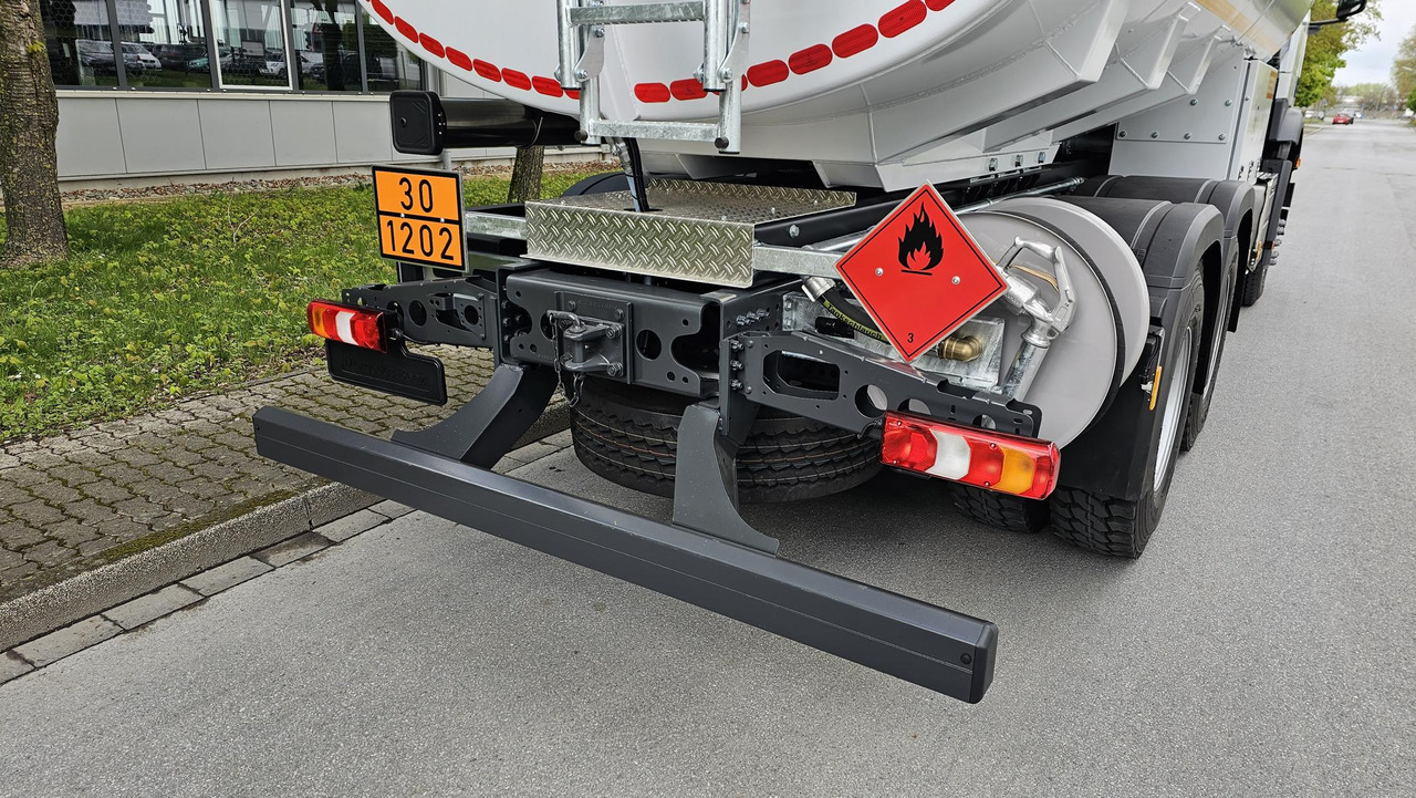 Nový Cisternové vozidlo pro dopravu paliva MERCEDES-BENZ Actros 3340 ADR Euro 3: obrázek 10