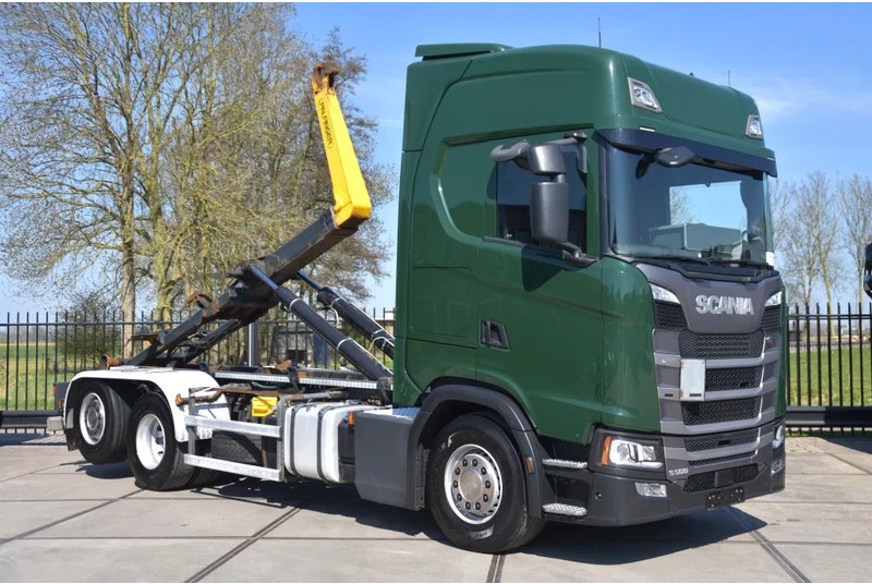 Scania S500 NGS 6x2*4 - HOOKLIFT SYSTEM - RETARDER - 313 TKM - PARK. AIRCO - WHEELBASE: 475 CM - PTO - GOOD CONDITION - - Hákový nosič kontejnerů: obrázek 1 Scania S500 NGS 6x2*4 - HOOKLIFT SYSTEM - RETARDER - 313 TKM - PARK. AIRCO - WHEELBASE: 475 CM - PTO - GOOD CONDITION - - Hákový nosič kontejnerů: obrázek 1