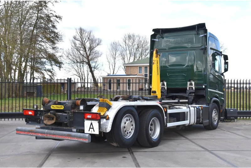 Scania S500 NGS 6x2*4 - HOOKLIFT SYSTEM - RETARDER - PARK. AIRCO - WHEELBASE: 475 CM - PTO - GOOD CONDITION - - Hákový nosič kontejnerů: obrázek 3 Scania S500 NGS 6x2*4 - HOOKLIFT SYSTEM - RETARDER - PARK. AIRCO - WHEELBASE: 475 CM - PTO - GOOD CONDITION - - Hákový nosič kontejnerů: obrázek 3