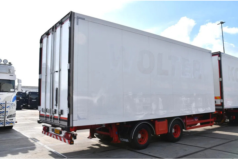 Schmitz Cargobull ZKO 20 + THERMO KING UT-1200 - SAF AXLES - DISC BRAKES - GOOD CONDITION - - Chladírenský přívěs: obrázek 4 Schmitz Cargobull ZKO 20 + THERMO KING UT-1200 - SAF AXLES - DISC BRAKES - GOOD CONDITION - - Chladírenský přívěs: obrázek 4